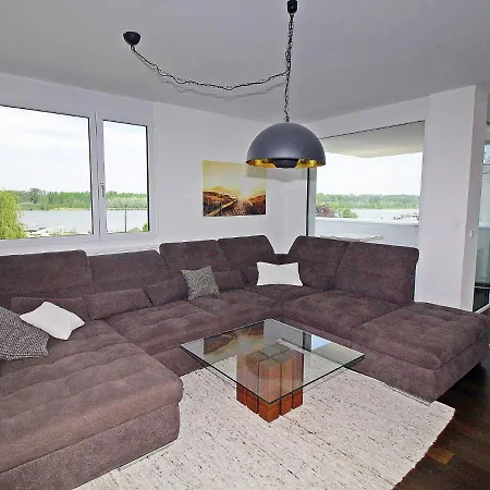 Donaublick Apartment *